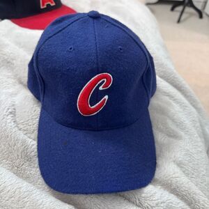 Vintage Chicago Cubs Fitted Hat | Size 7 ½ | Sports Specialties Genuine Merch
